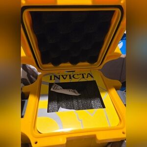 Invicta Yellow Watch Case 1 Watch Slot .